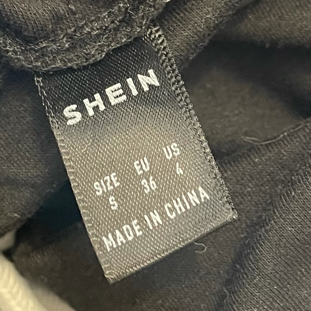 SHEIN jogger with white Ángels design Sz S ⭐️ - Picture 3 of 3